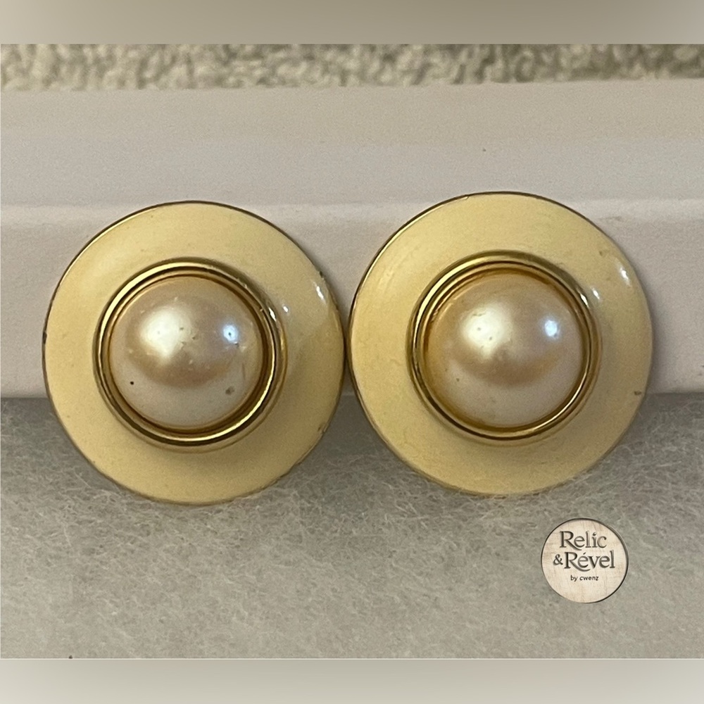 Vintage Monet Clip-On Earrings – Faux Pearl & Gold Accent